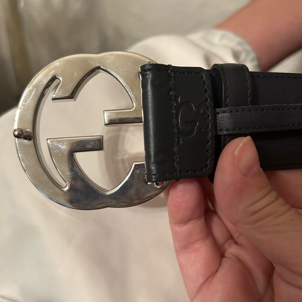 Gucci Black Belt with Silver Buckle . Vintage but never used - Picture 14 of 16